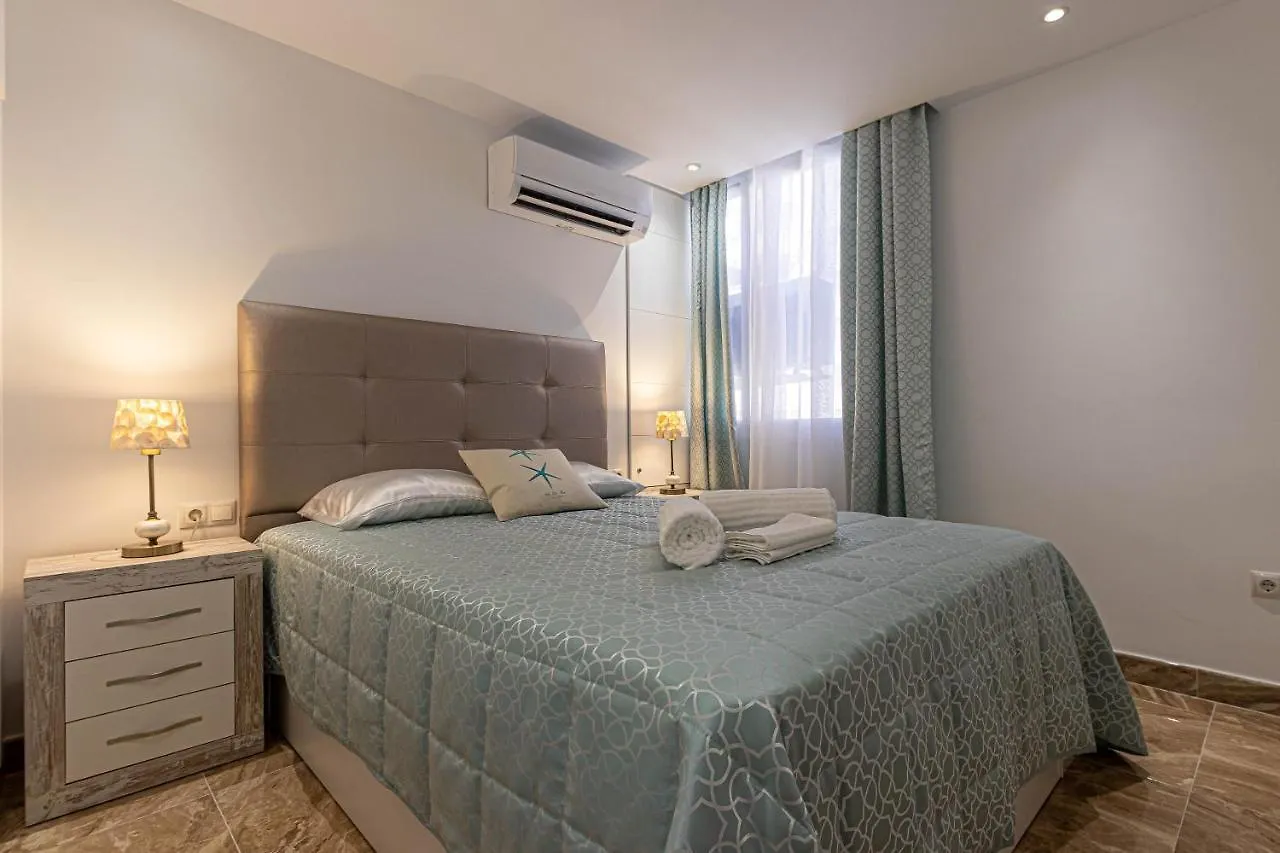Costa Paradise - Beachfront Apartment Fuengirola
